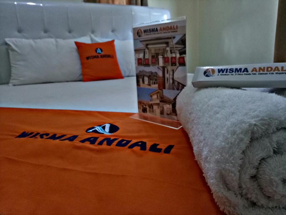 Wisma Andali Syariah Near Rsud Cideres Majalengka Exterior foto
